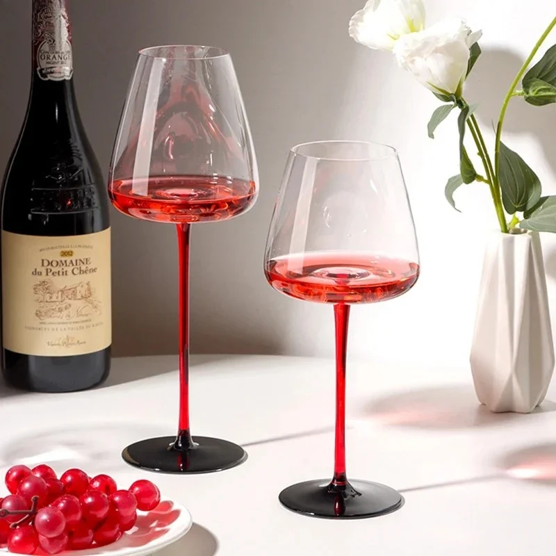Black Base Red Wine Glass European Glass Wine Glass Champagne Glasses Cocktail Cup Glasses High Footed Cup Kitchen Wine Set