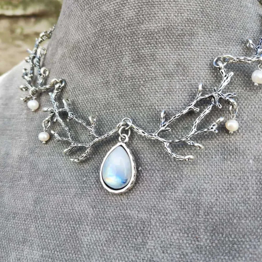 Elven Teardrop-shaped Moonstone Pendant Pearl Tassel Forest Branch Necklace for Women Gothic Fairy Tale Dream Wedding Jewelry
