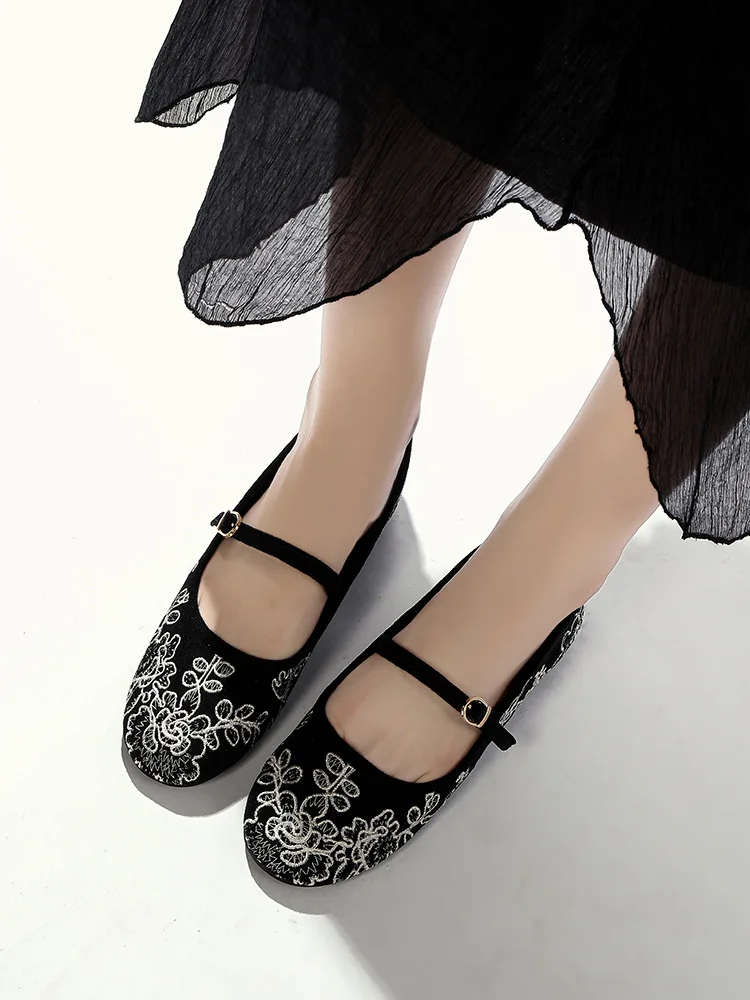 Ballet Flats for Women Black Faux Suede Adjust Buckle Round Toe Embroidery Floral Trends 2025 Vintage Style Elegant Mary Janes