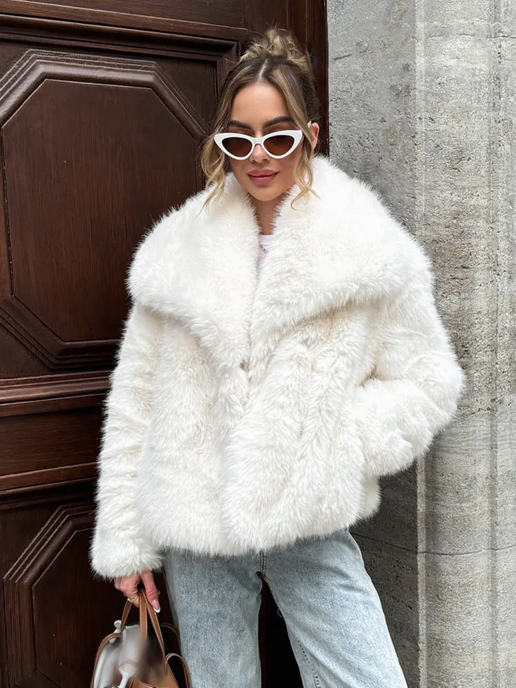

HH Winter Elegant Woman Warm Plush Coat Ladies Casual Turn-Down Collar Thick Coat Female Vintage Long Sleeve Outerwear