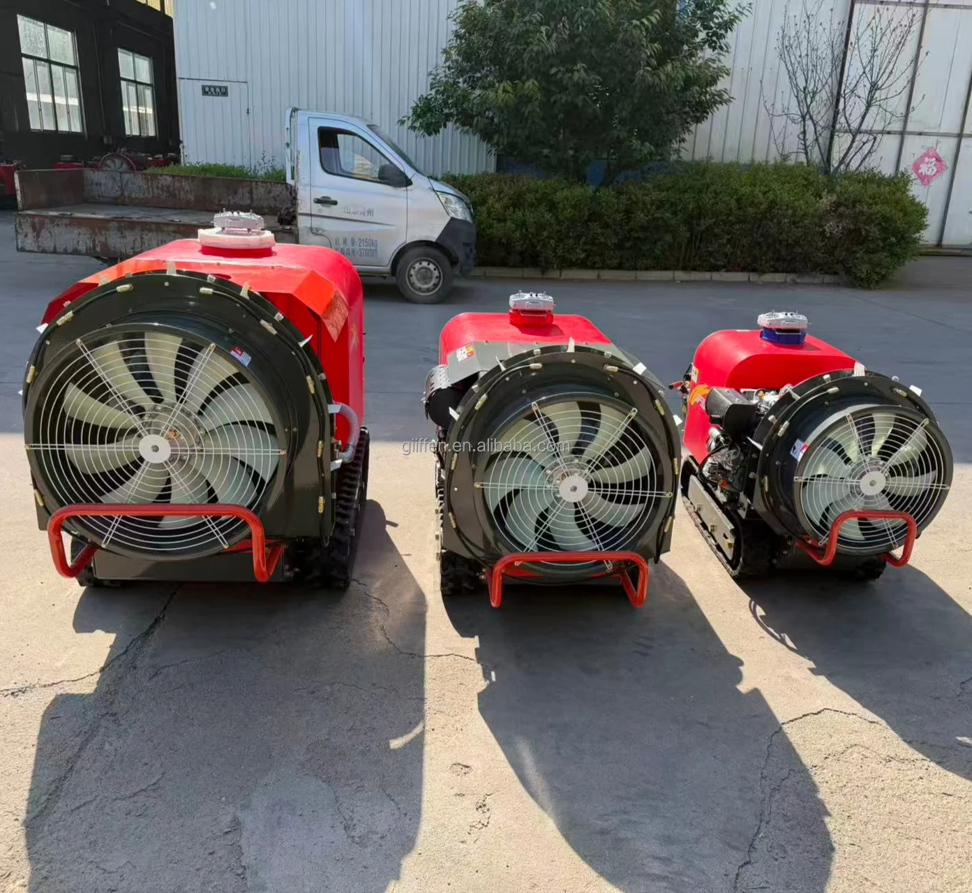 Remote Control Tracked Spray Fogging Machine Farmland Orchard Agriculture Crawler Self-Propelled Sprayer