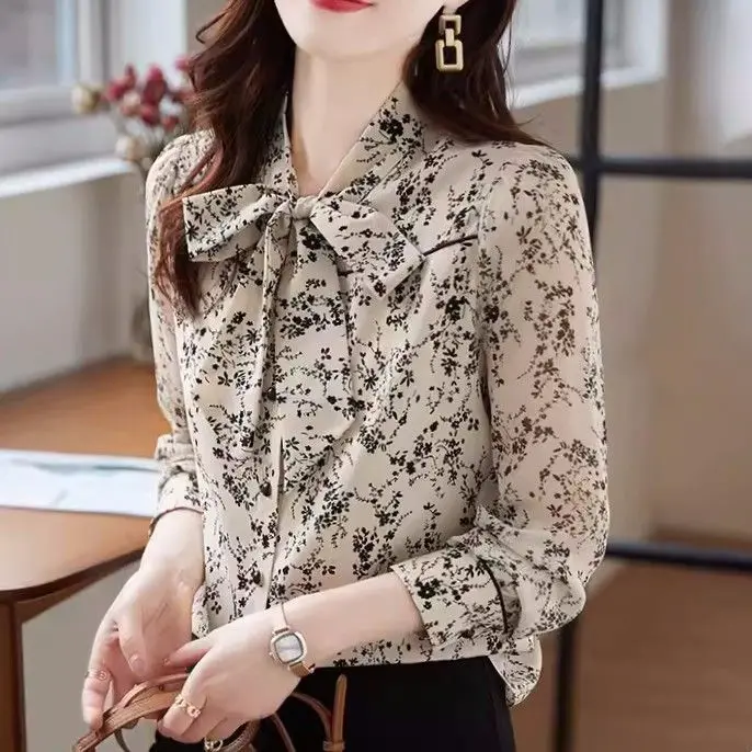 Floral Shirt Women's Petite New Style Women's Clothing French Chic and Beautiful Small Shirt Western-style Anti-aging Top