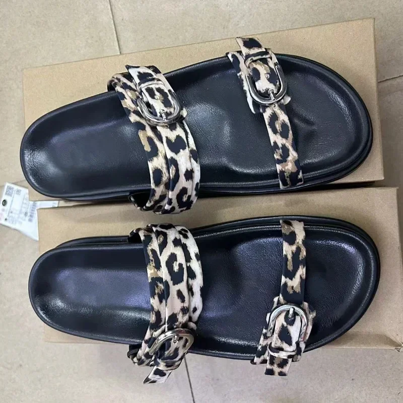 Outdoor Women Platform Slippers Chic Leopard Print Thick Sole Non-slip Female Beach Shoes Metal Double Buckle Casual Slides image 2