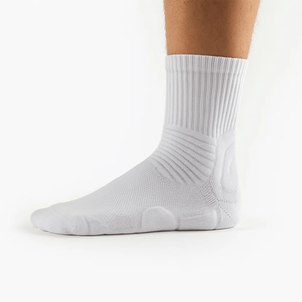 

6Pairs White and Black Basketball Crew Sock Bottom of Towel Breathable Athletic Sock Non-slip Thicken Compression Sock Training