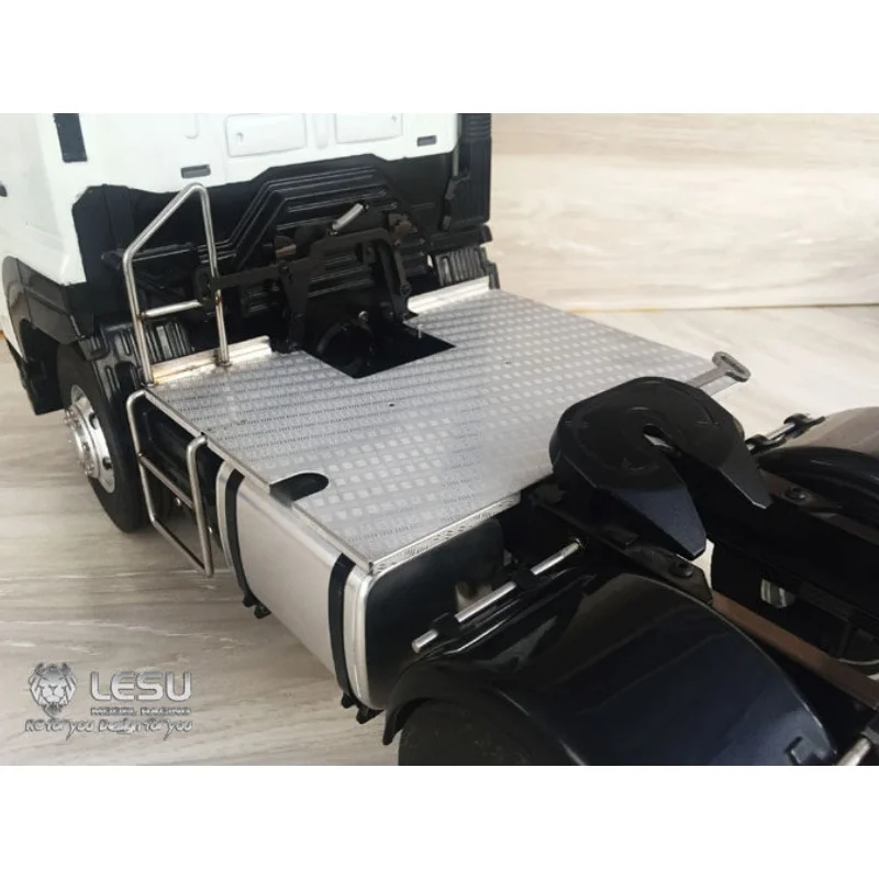 LESU Modell für 1/14 LKW-Traktor Pedal-Dekoration LKW-Modellspielzeug 700 Zweiachsiger modifizierter LKW DIY Zubehör Spielzeug – Detail 2