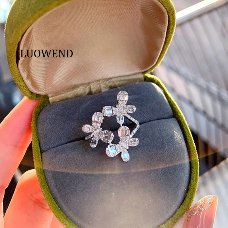 

LUOWEND 100% 18K White Gold Rings Romantic Butterfly Shape 0.80carat Real Natural Diamond Ring for Women High Engagement Jewelry