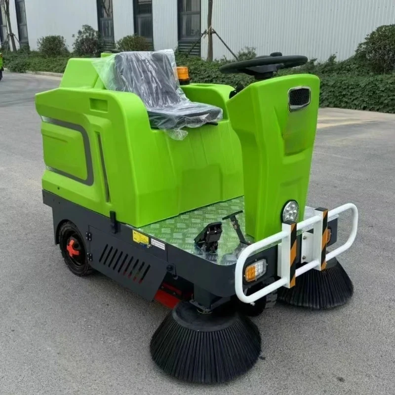 Hot-Selling Industrial Flooring Equipment, Sweepers With Core Brush Assembly Street And Road Cleaning