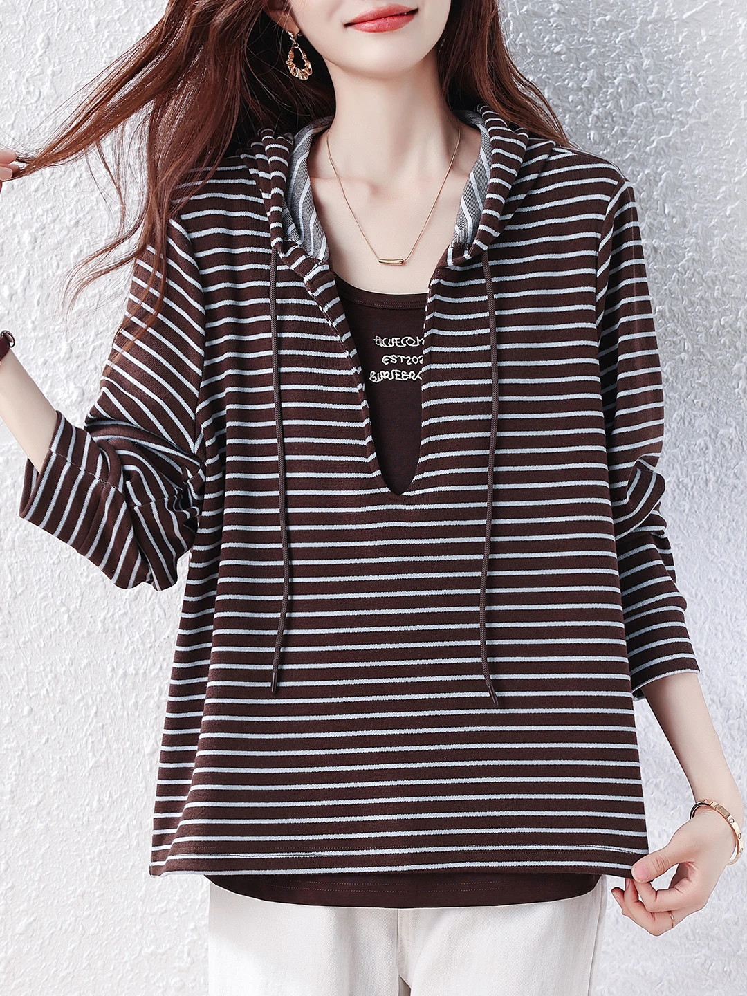 Casual Striped Hoodie And Pants Two-Piece Set Women's Loose Fit Long Sleeve Sweatshirt Autumn 2026 New Style plus Size Top
