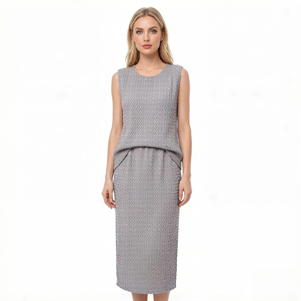 

Новый плиссированный комплект Miyake 2026: Жилет и юбка с плиссировкой «Ананас» для женщин. Модная повседневная нишевая женская одежда.