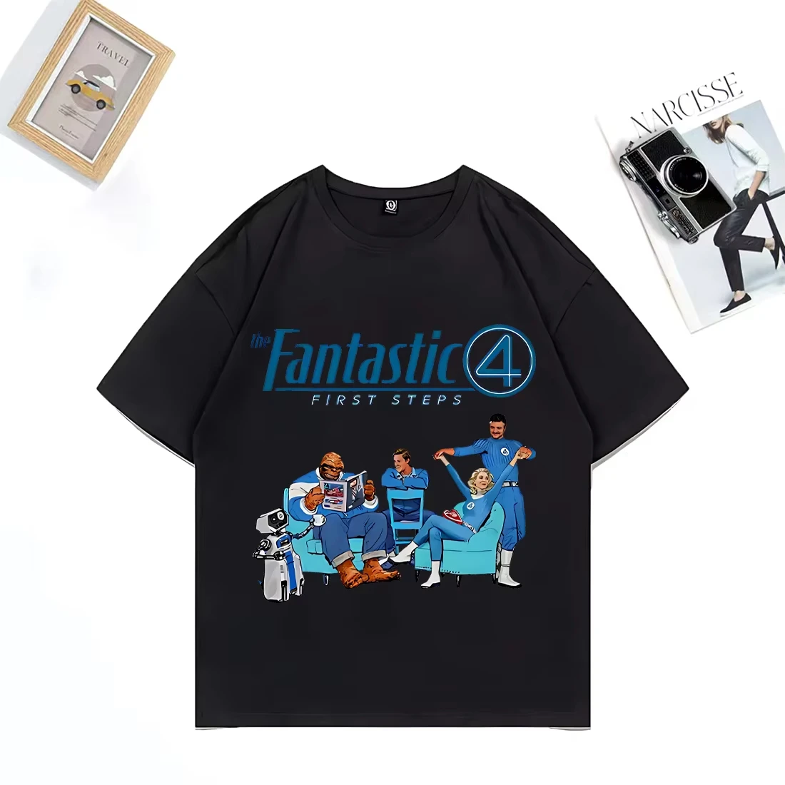 เสื้อยืดโอเวอร์ไซส์ลายกราฟิก The Fantastic Four First Steps สไตล์ฮาราจูกุ ย้อนยุค ผ้าฝ้าย สำหรับผู้ชายและผู้หญิง ของขวัญ เสื้อยืด ภาพยนตร์ปี 2025