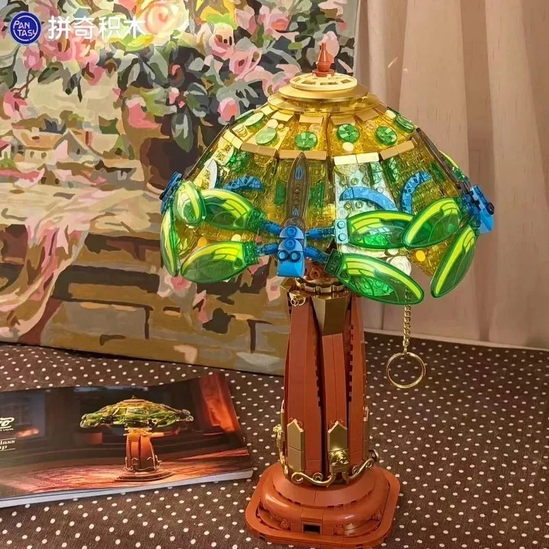 Pantasy Vintage Glass Desk Lam - огляд і ціна Collectible Vintage Lamps