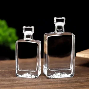 Bouteille de verre d’alcool alcoolisé de 100 ML Carafe de whisky sans plomb Bouteille de verre à vin avec bouchon hermétique Accessoires de bar pour le saké 10 meilleures bouteilles de vin en vente - No 1