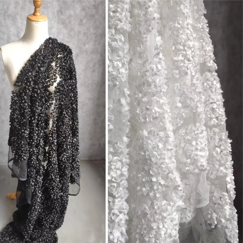 

Вышитая сетчатая кружевная ткань для мягких изделий ручной работы: юбок, свадебных платьев, одежды. Модный оптовый материал.