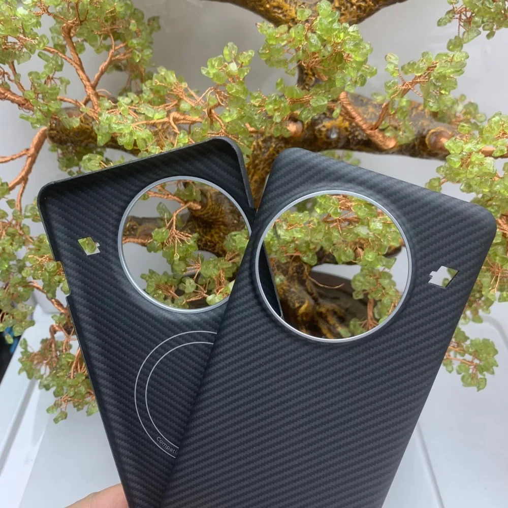 

Премиальный чехол из арамидного углеродного волокна 600D черного цвета для OnePlus 13 с поддержкой беспроводной зарядки