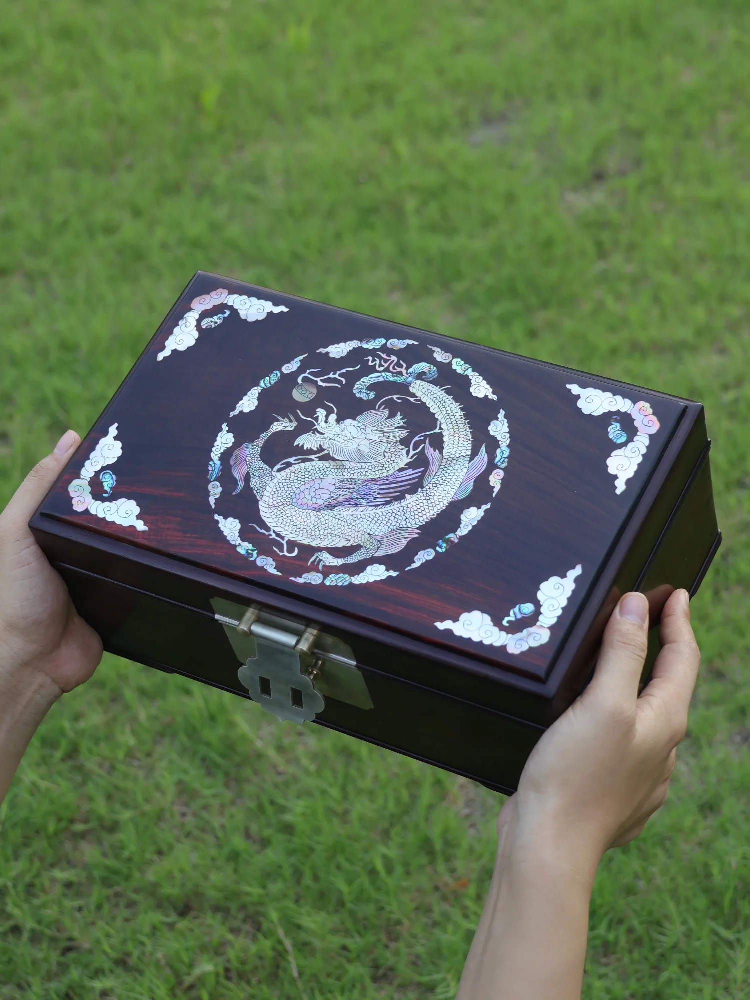 Dragon Pattern Jewelry Storage Box Fish Dragon Pearl Shell Inlay Collectible Gift Case Vintage Organizer for Women Girls