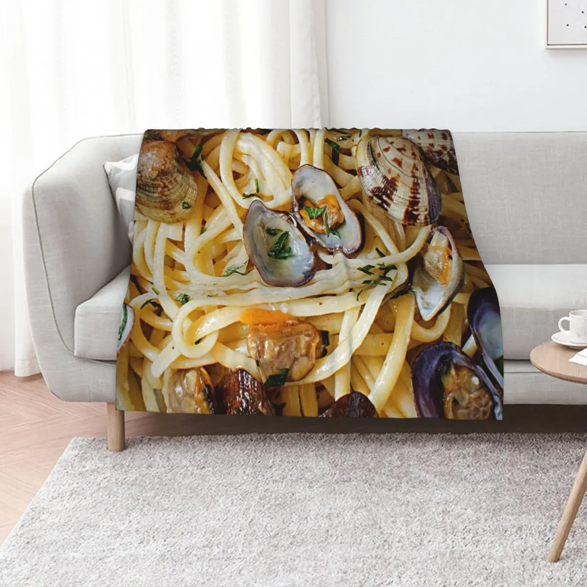 Linguini Pasta with Clams Throw Blanket warm winter Sofa Throw Sofa christmas decoration for babies for sofa Blankets