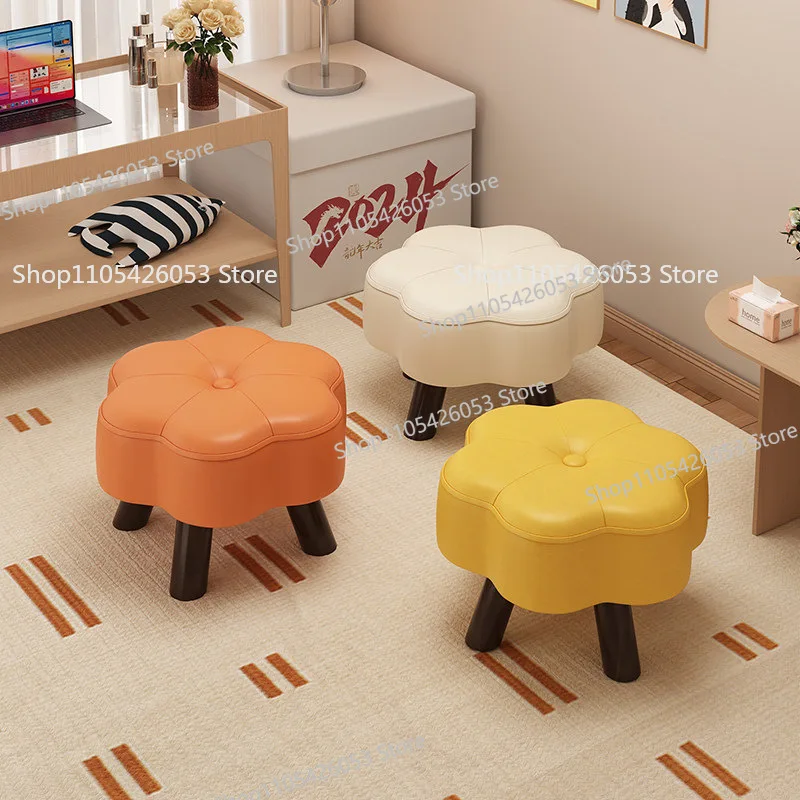 

Низкий табурет для дома, табурет из массива дерева, скамейка для гостиной, табурет для дивана, простой табурет для переобувания, детский креативный табурет с мягкой обивкой