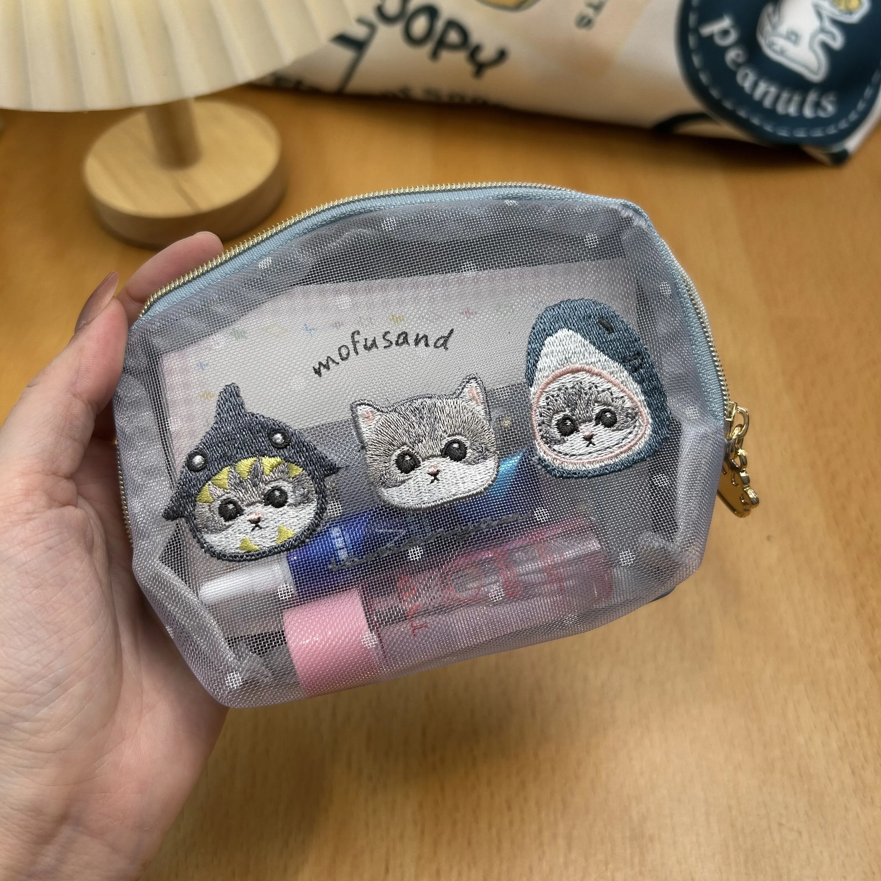 Shark Cat Transparent Mesh Cosmetic Bag Embroidery Shell Portable Travel Toiletry Pouch Lipstick Storage For Women - view 2