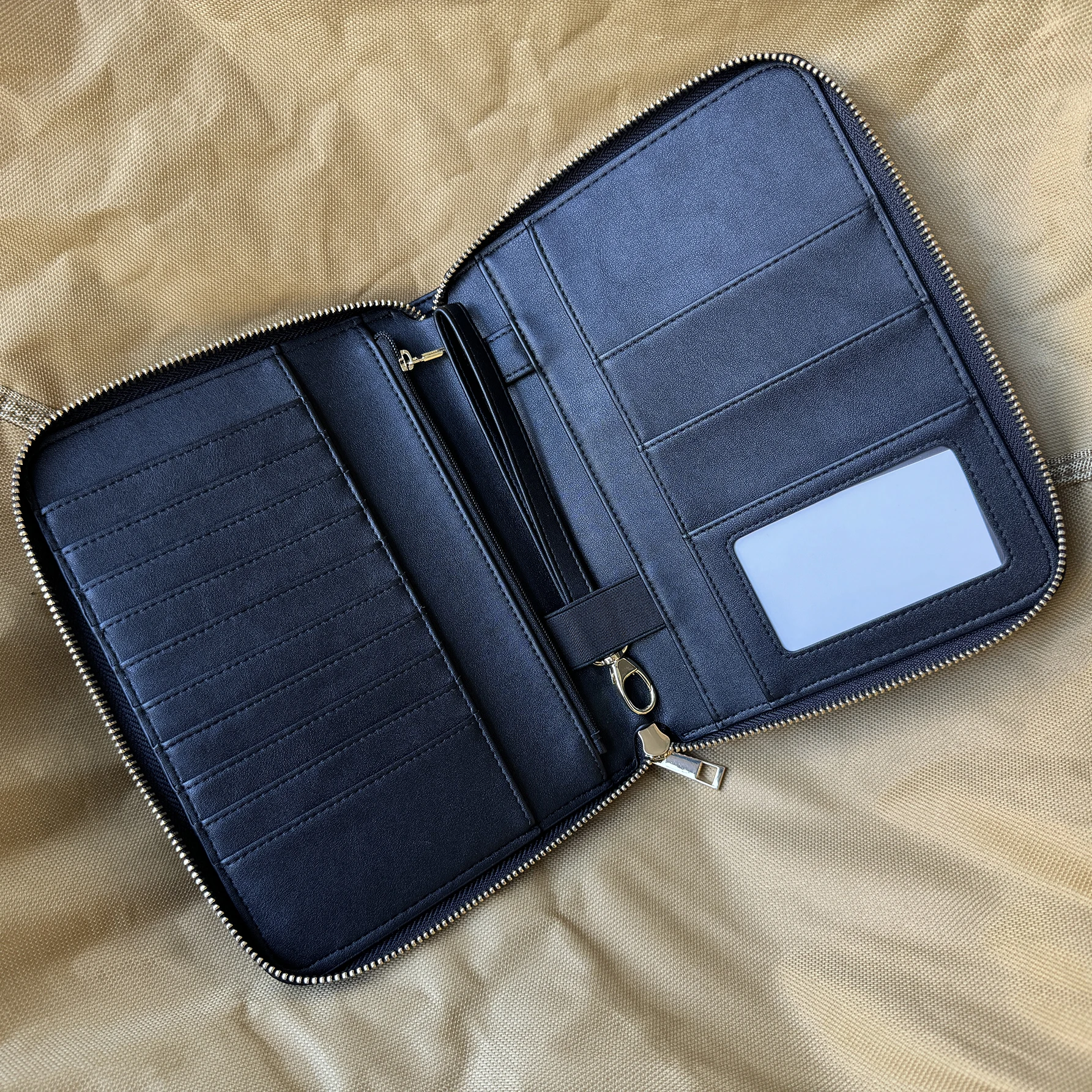 

2026 NEW A5 Planner Health Handbook Notebook zipper bag PU leather passport cover Diary Journaling Supplies Stationery black