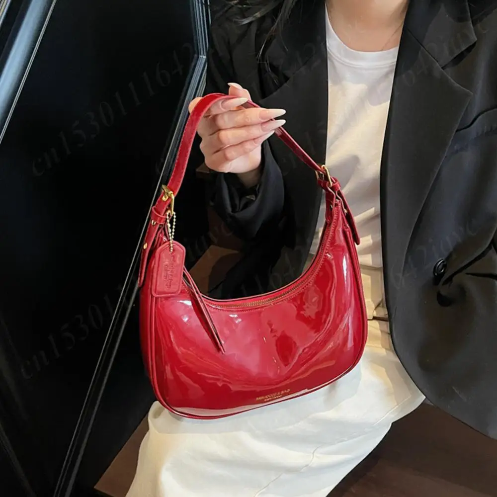 

Women's Handbag Zipper Saddle Bag PU Leather Underarm Pouch Work Shoulder Bags Satchel Hobo Bag Chic Commute Shopping Armpit Bag