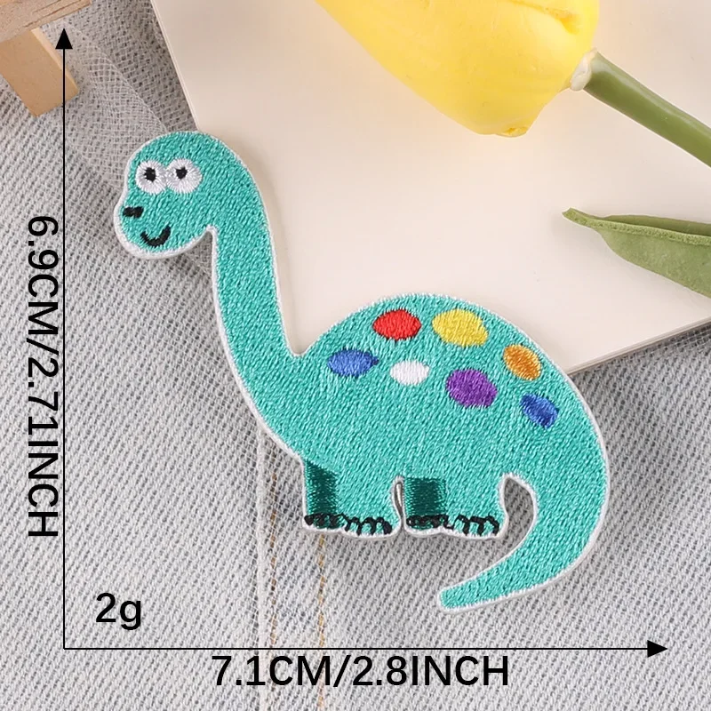 1 Pcs Cute Dinosaur Embroiled Fabric Patch Self-adhesive Cloth Bag DIY Clothing Shoes and Hats Fusible Embroidered Patches