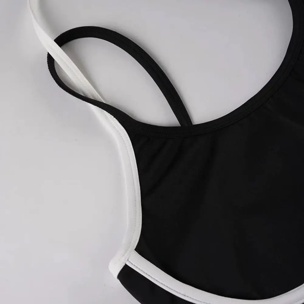 Fashion Fitted Sports Tank Top Contrast Trim Beautiful Back Color Block Sports Vest U-Back Sports Vest Yoga
