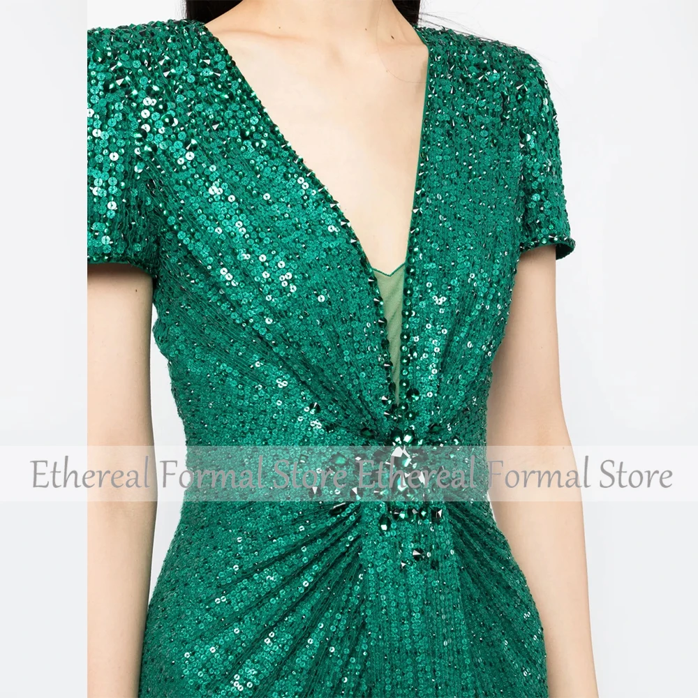 Glitter สีเขียวเลื่อมชุดราตรี Sheath แขนสั้นชุดราตรี V คอ Saudi ชุดความยาวชั้นชุดพรรคอย่างเป็นทางการ