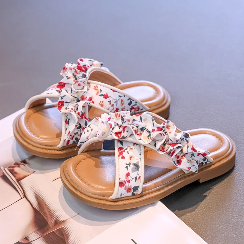 

Summer Toddlers Cross-tied Girls Slippers Open-toe Fashion Children Princess Pleated Flat Slippers New Soft Kids Beach Slippers