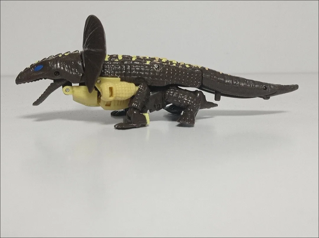 Auf Lager Hasbro Transformation Toys Beast Wars Replica BW Lizard Monster Modell Actionfiguren Junge Geschenk Hobbys Anime Collection