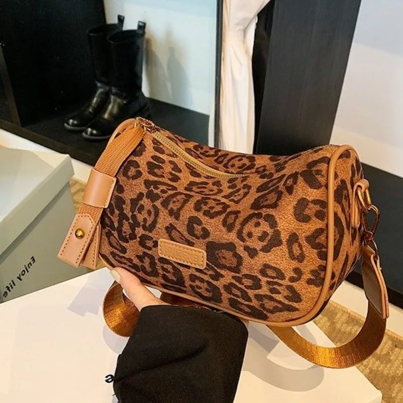 

Defined Luxury Designer Diaper Bag For Women Elegant Leather Tote Stylish Crossbody Bag Distinctive Show