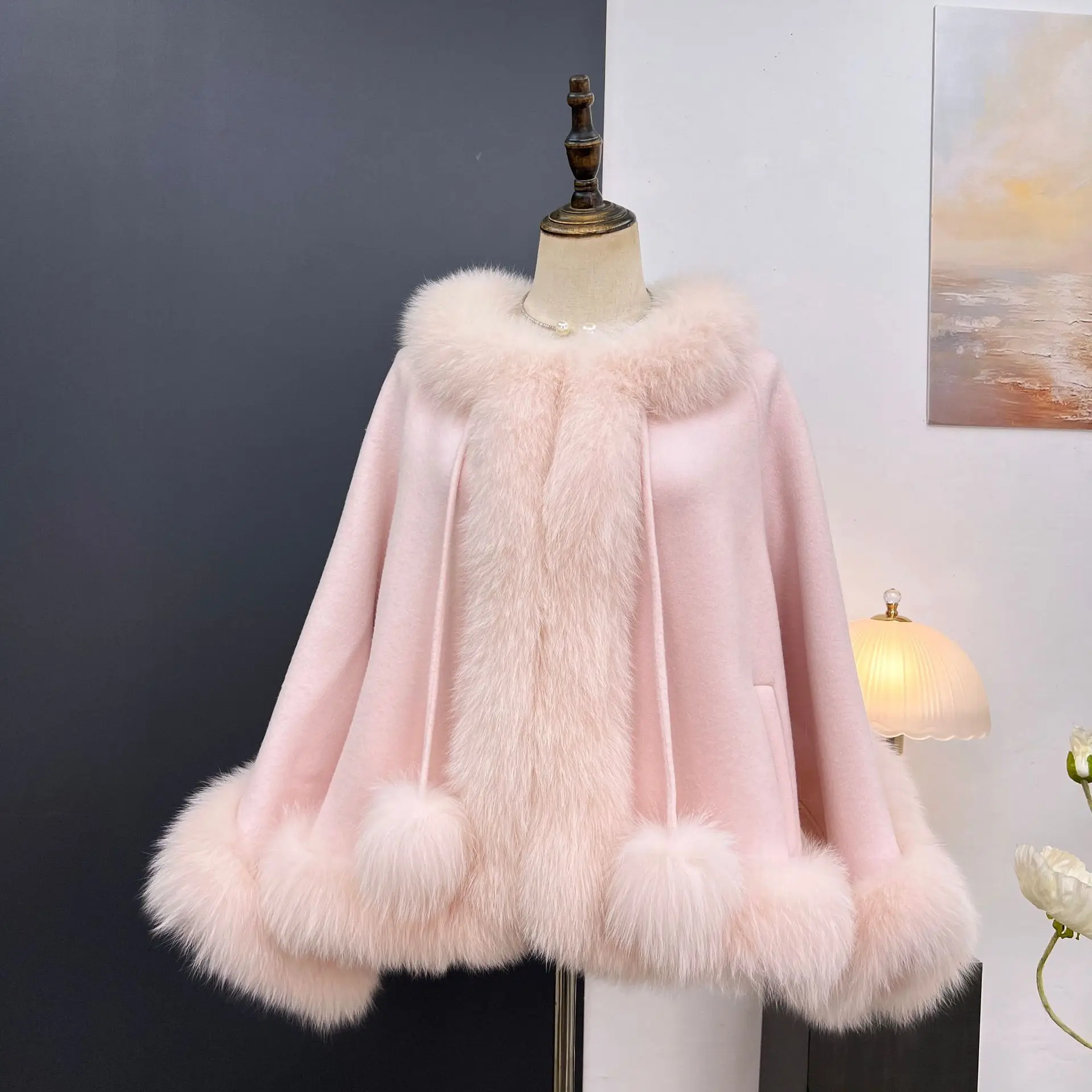 Wu Huang Haining fur coat, real fur, fur collar, wool double-sided, women's fur coat, loose cloak, western-style