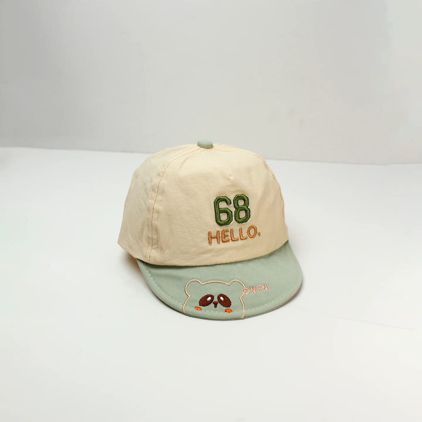 Children's size 68 HELLO little bear color-matched quick-drying soft-brim baseball cap,simple style,suitable for home protection
