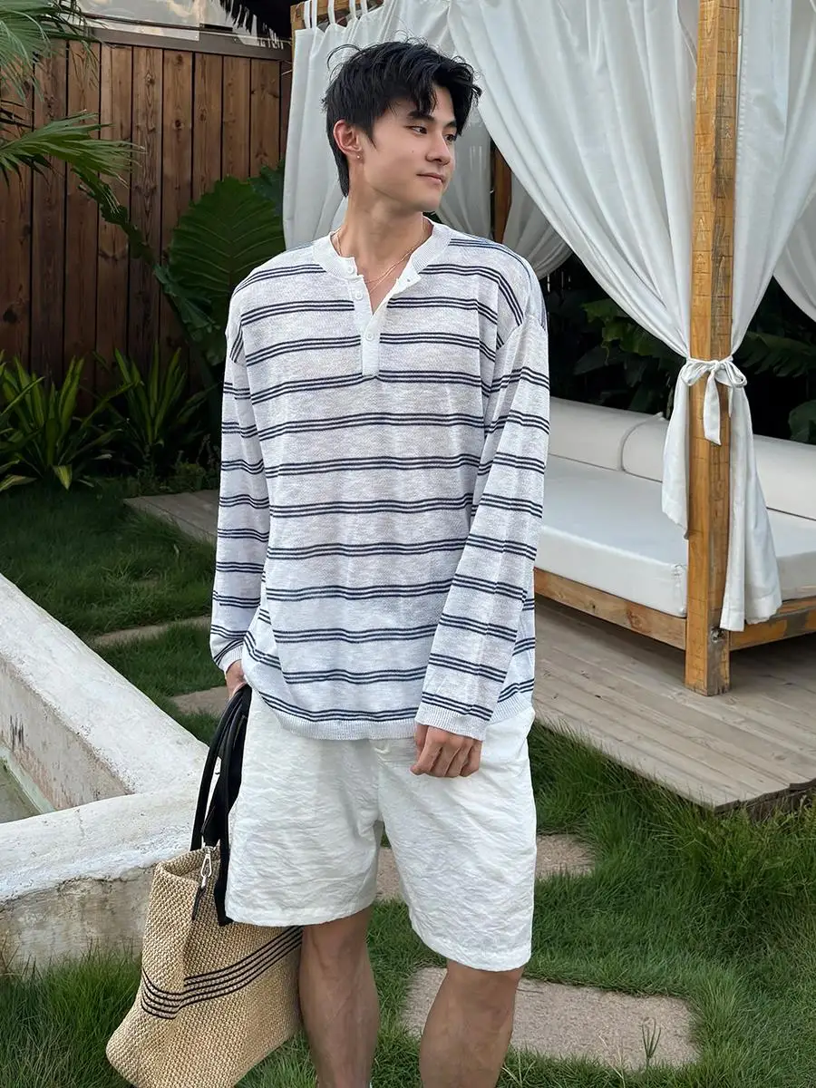 

Корейская мужская футболка с V-образным вырезом, цветными блоками и полосками, с длинным рукавом, повседневная, свободного кроя, вязаный топ Sunade для весны и осени