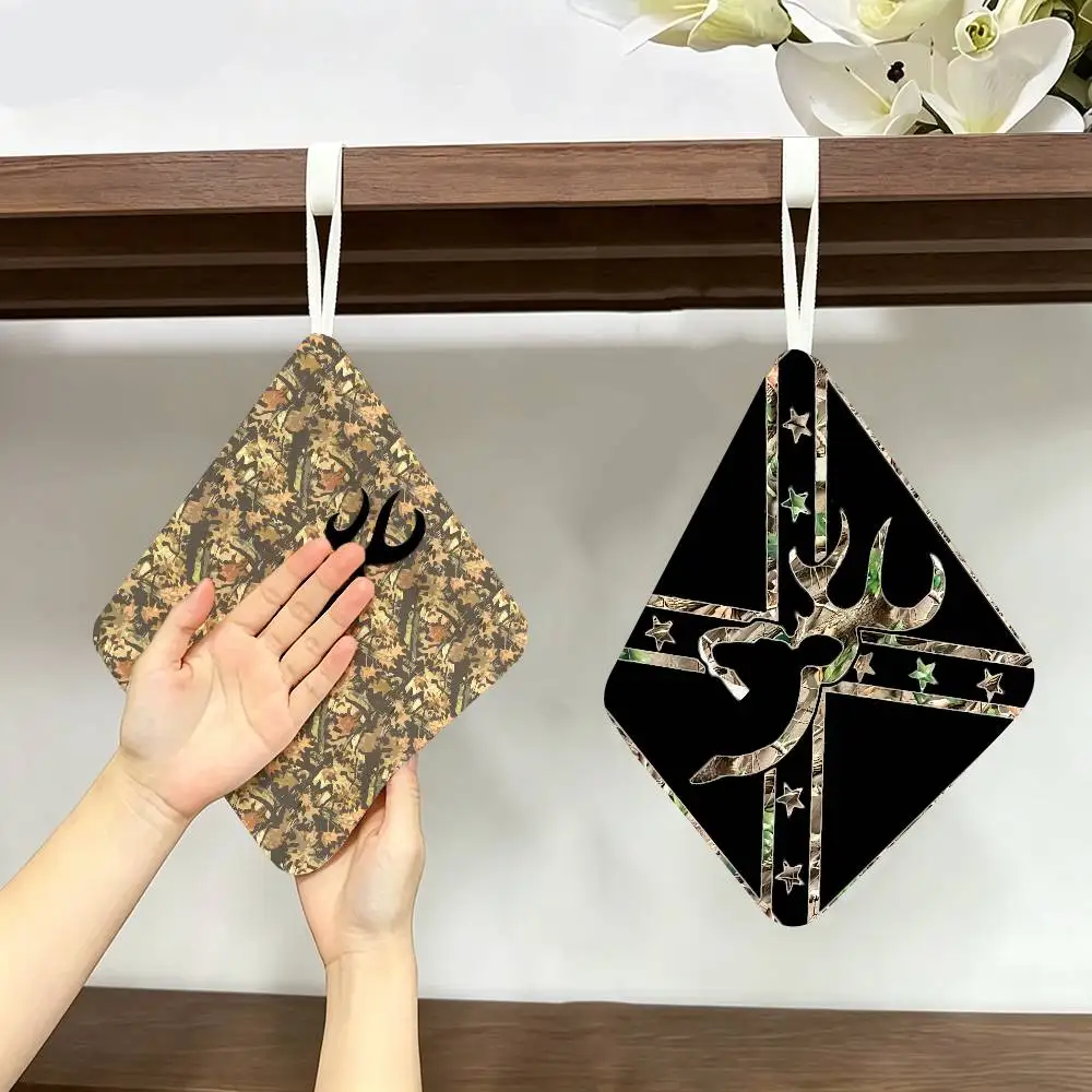 B-B-Browning-Logo Hanging Kitchen Towel, Polyester Cotton Material, Multipurpose Hand Wiping Towel for Family