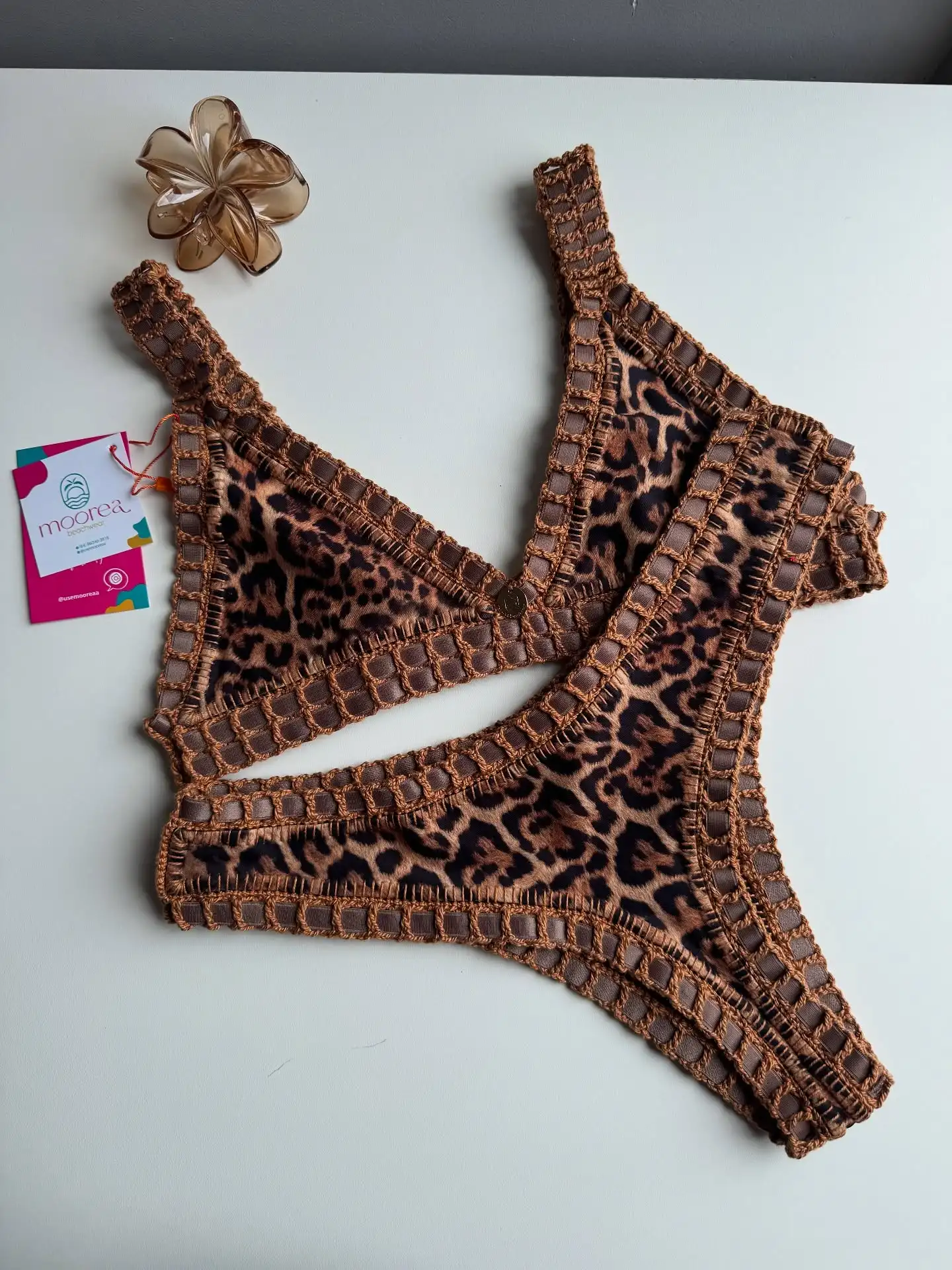 2025 Damen-Badeanzug, elegantes weinrotes Bikini-Set mit einzigartigem geflochtenem Besatz, perfekt für Strandkleidung und Poolpartys, Sommerausflüge