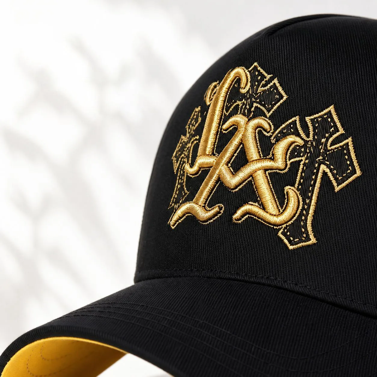 Unisex LA Letter Cross Embroidery Baseball Caps Spring and Autumn Outdoor Adjustable Casual Hats Sunscreen Hat Sports Cap