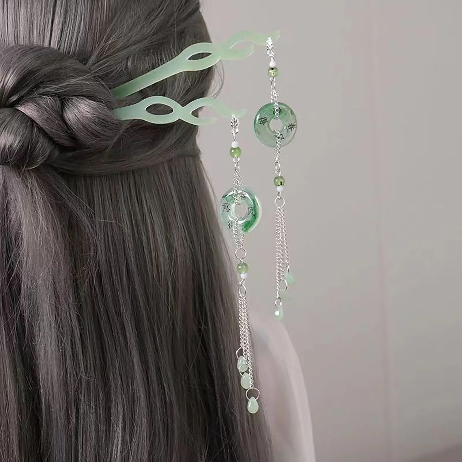 Palo de pelo con borla Vintage para mujer, horquilla con flecos de Jade, palillos chinos Hanfu, accesorios para el cabello, joyería Retro personalizada para moño