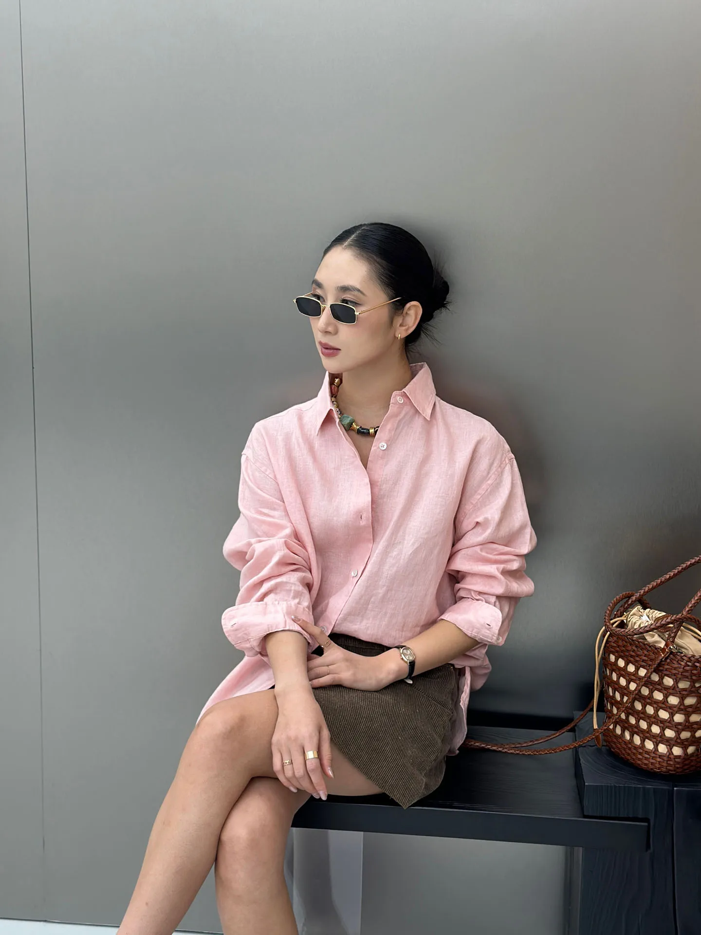 

Льняная рубашка Bodhl для женщин, базовая модель для повседневной носки, весна 2026, дышащая, свободного кроя, с длинным рукавом, на пуговицах, однотонная