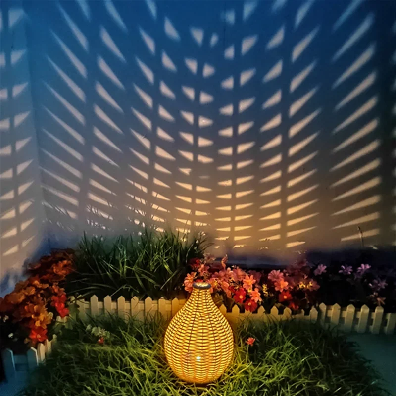 New Handmade Creative Rattan Woven Solar Lawn Projection Lamp Courtyard Hanging Lamp Holiday Lantern Atmosphere Portable Lamps