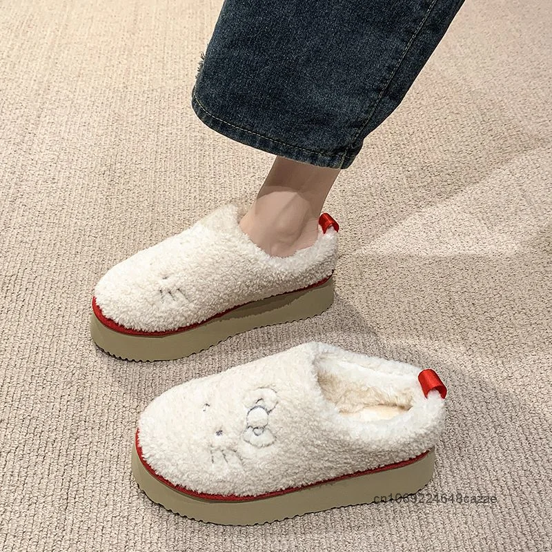 Sanrio Hello Kitty doux pantoufles en peluche hiver nouvelle mode semelle épaisse maison coton chaussures Version coréenne tendance pantoufles polyvalentes