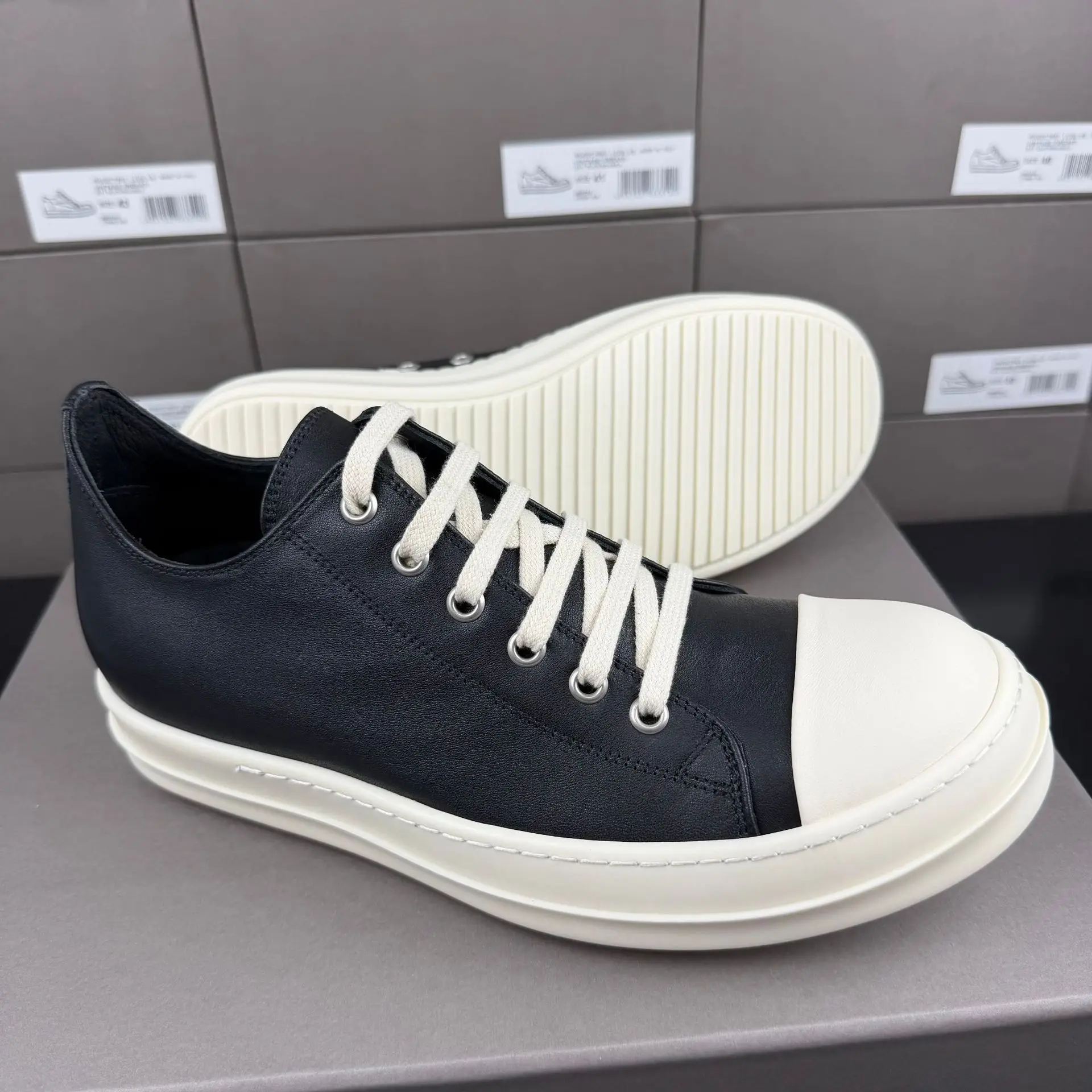 

Brand Casual Low Top Men Casua Shoes Designer high Quality Gothic shoes Fashion Summer Winter Platform Flat Women Sneakers