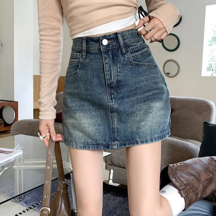 

High Waisted Blue Denim Buttocks Wrapped Skirt Summer 2024 Spicy Girl Style Vintage and Versatile A-line Short Skirt with Lining