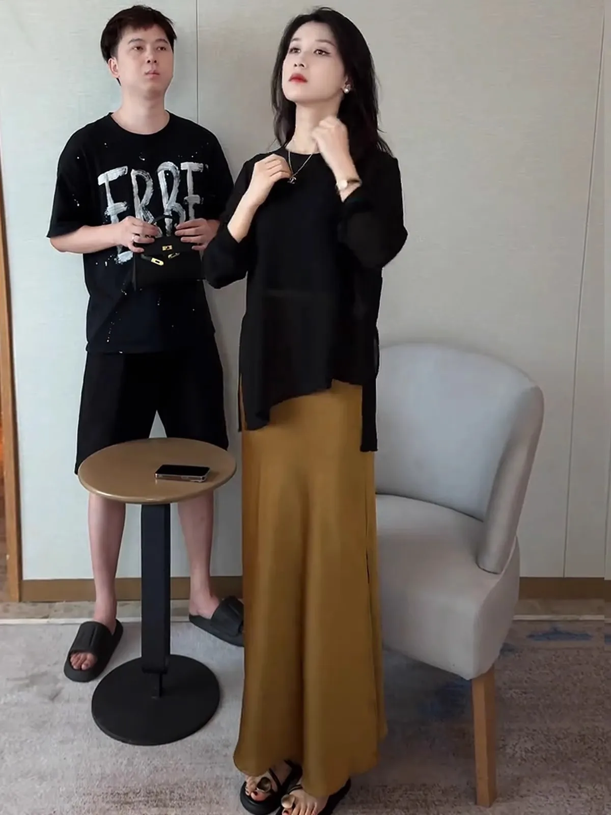 

Summer 2025 Slimming Thin Sun Protection Top And High Waist Split Skirt Faionable Two-Piece Set Long Sve round Ne Ense...