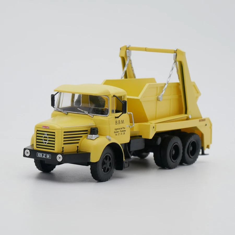 

Diecast IXO 1:43 Scale Berliet GLM Truck Vintage Muck Truck Mudhead Truck Alloy Car Model Collectible Toy Gift Souvenir Display