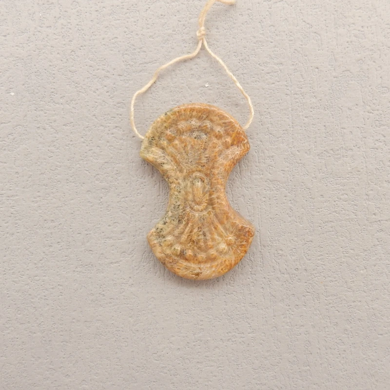 

Handcarved Pendant Bead for Women, Natural Stone, Indonesian Coral Fashion Jewelry DIY Gemstone Earrings Accessories, 43x27x5mm