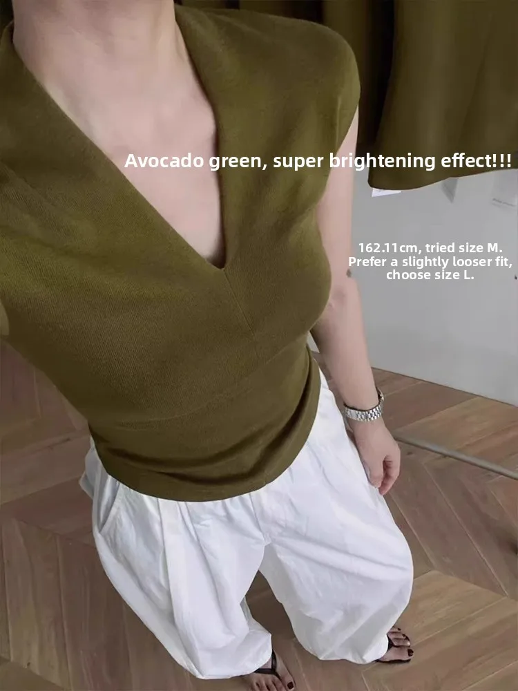 Slim Fit V-Neck Knitted Short Sleeve Ice Silk T-Shirt Women's Fashion Summer Commute Style Regular Shoulder Width Flying Sleeve