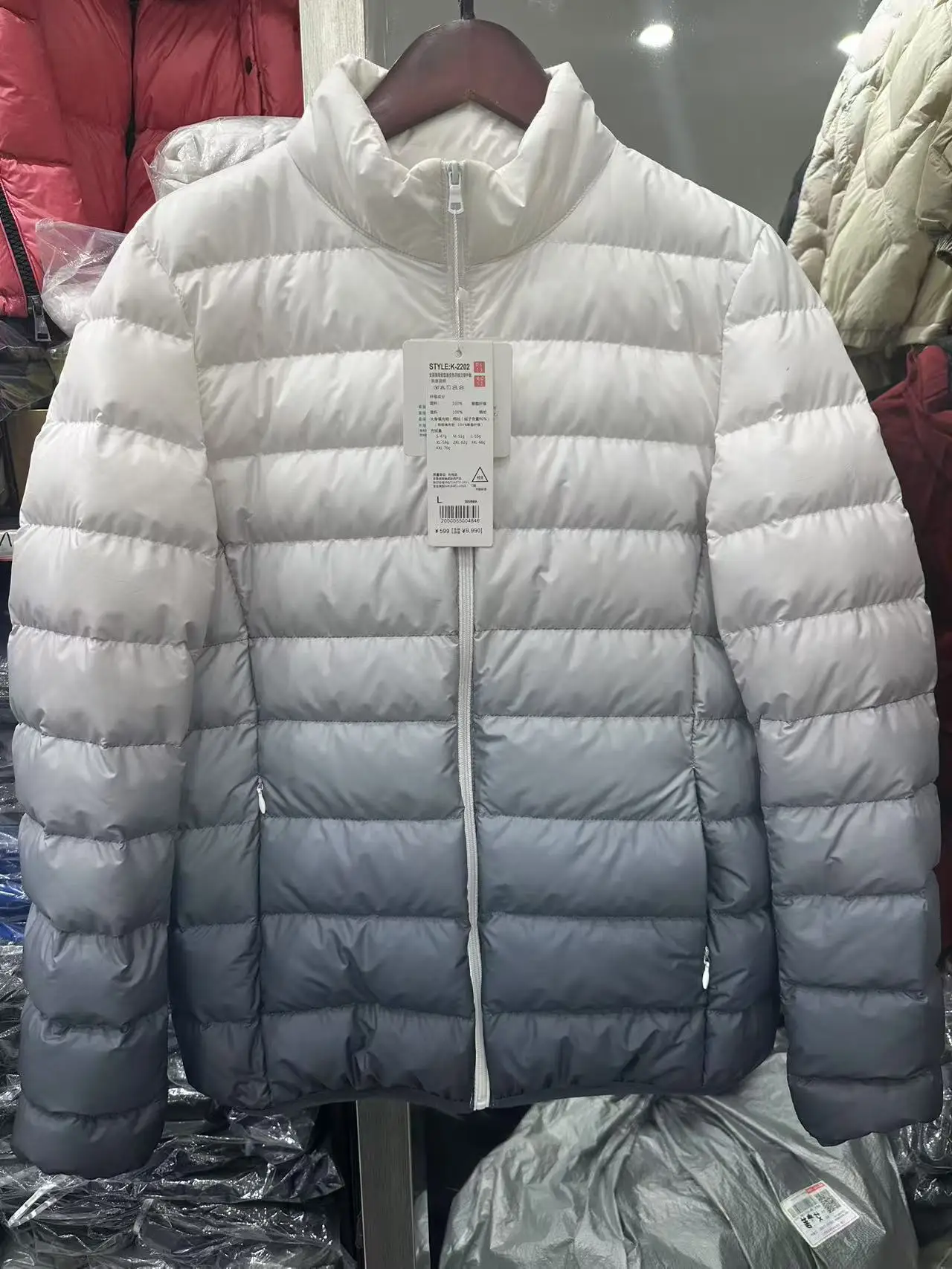 

Winter Lightweight Gradient Down Jacket Women White Duck Down Zipper Slim Parker Outwear Female Warm Stand Collar Quilted Jacket
