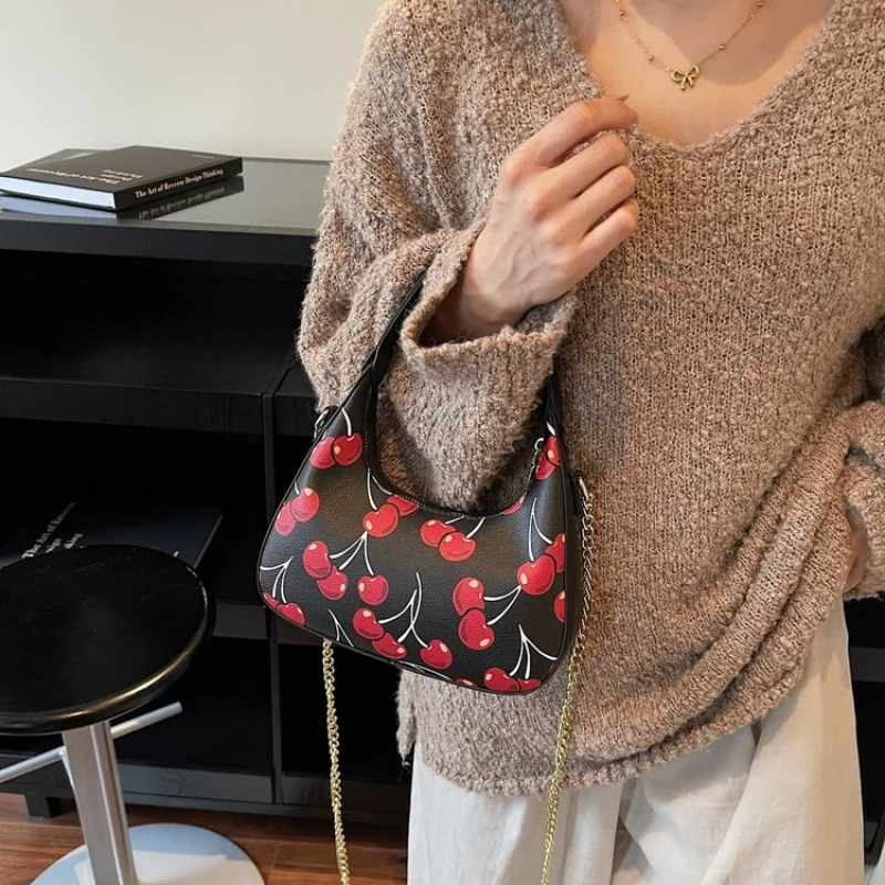 Ponadczasowa designerska skórzana torba na ramię dla kobiet, elegancka torebka crossbody, luksusowa markowa torebka damska, stylowa torba listonoszka.