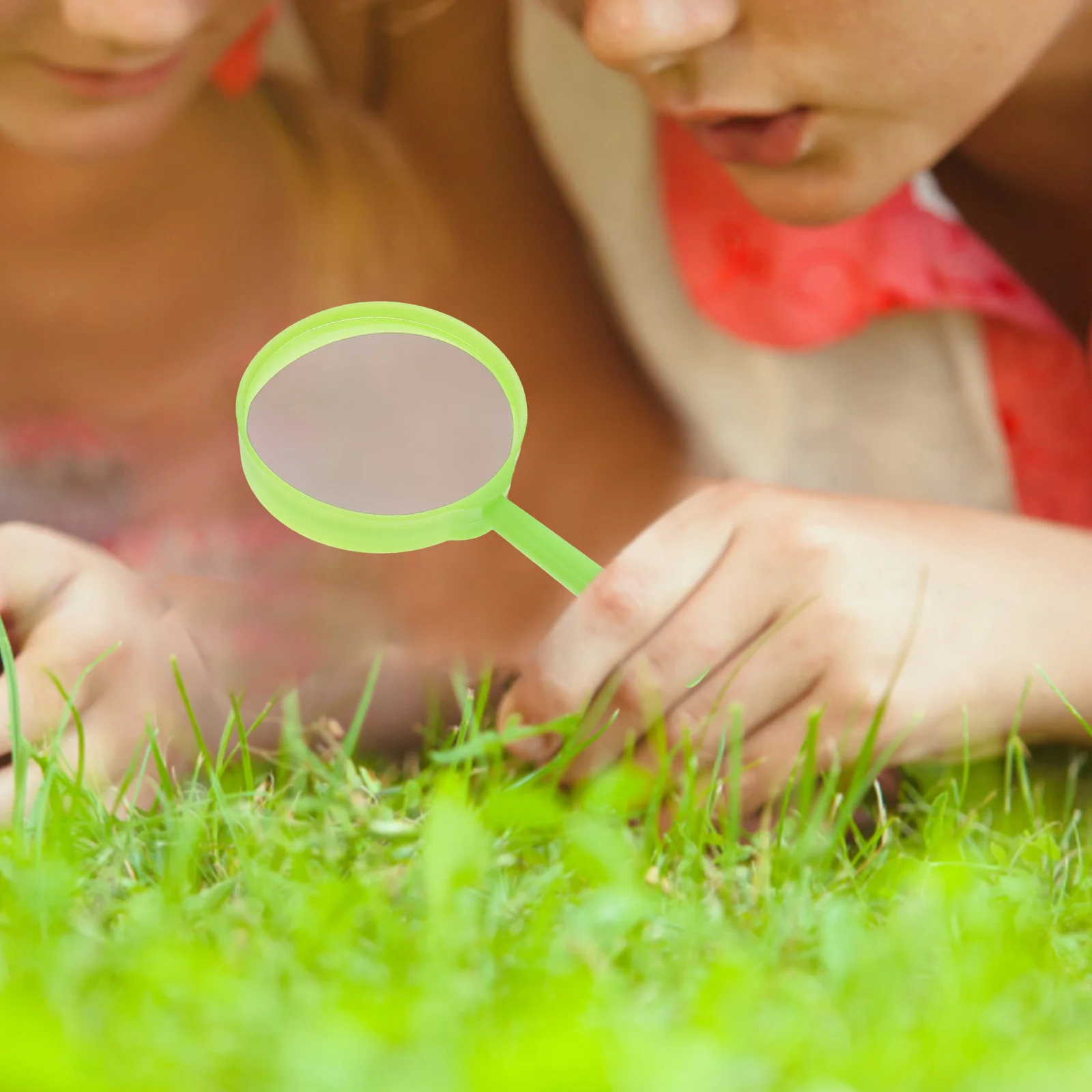 Kids Plastic Magnifying Glasses Green Handheld Outdoor Nature Exploration Science Experiment Educational Observation Magnifier
