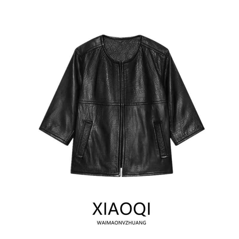 Summer 2026 Women's Design Loose Soft Leather Short Jacket Seven Sleeve Zipper Closure Short Outerwear Elegant European Style